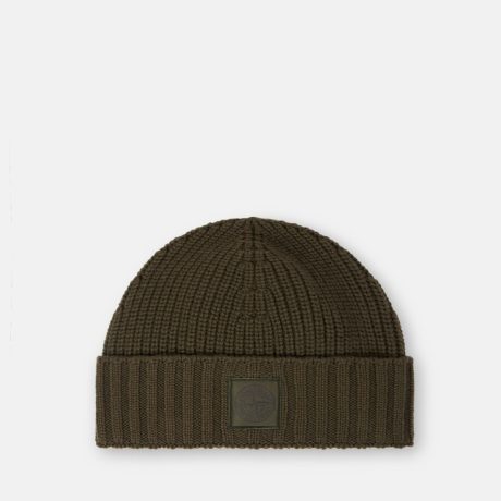 Stone Island Knit beanie with tonal Compass logo patch