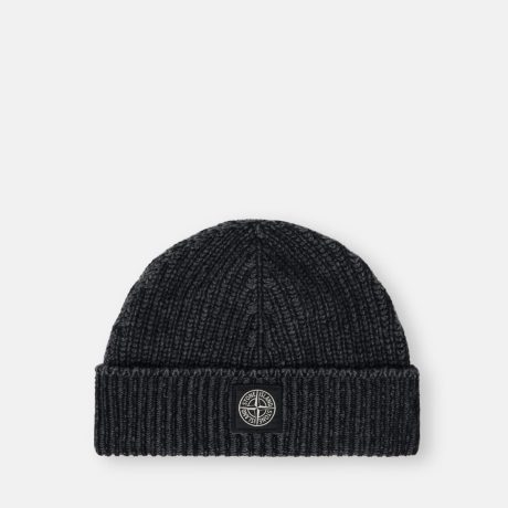 Stone Island Reversible knit beanie with Compass logo patch