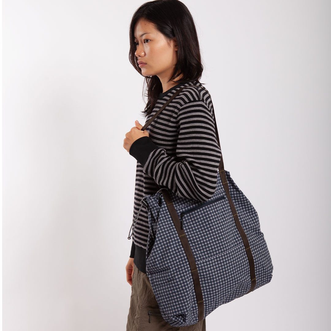 Gramicci Utility Tote Bag Navy Check