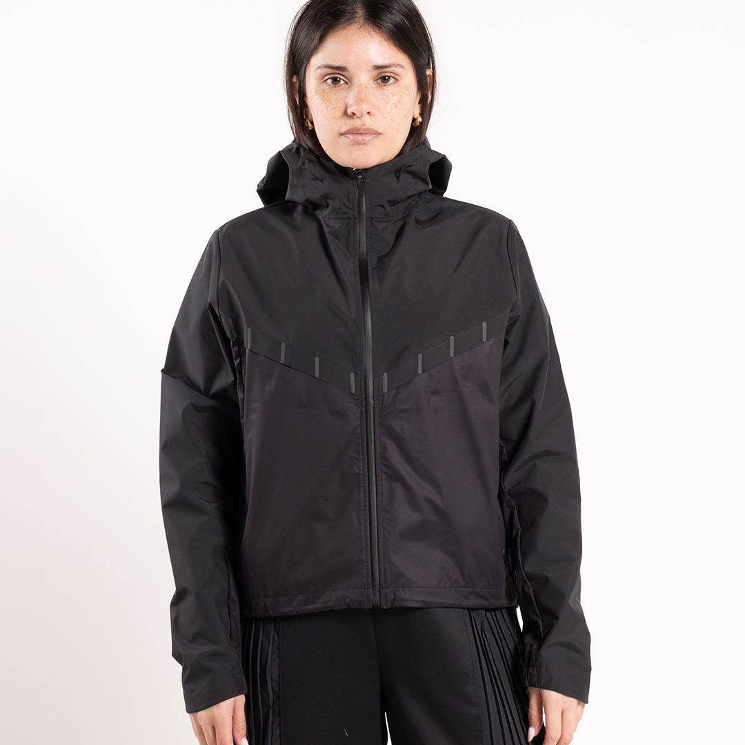 Nike Aeroswift Storm-FIT Jacket