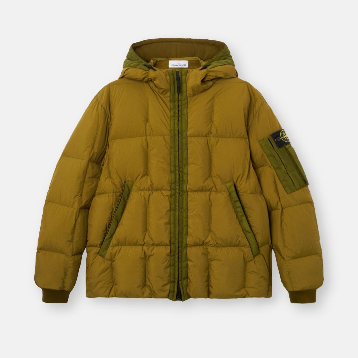 Stone Island Hooded down jacket with wind resistance and anti-drop